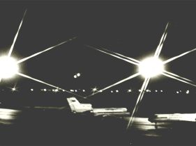 Аэропорт. Фото: Игорь Гольдберг, Каспаров.Ru Аэропорт. Фото: Игорь Гольдберг, Каспаров.Ru