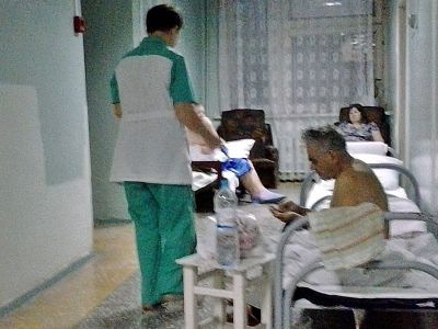 Переполненная больница. Фото: Александр Воронин, Каспаров.Ru Переполненная больница. Фото: Александр Воронин, Каспаров.Ru